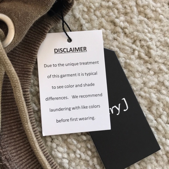 Lace Up Back Top - Picture 8 of 8